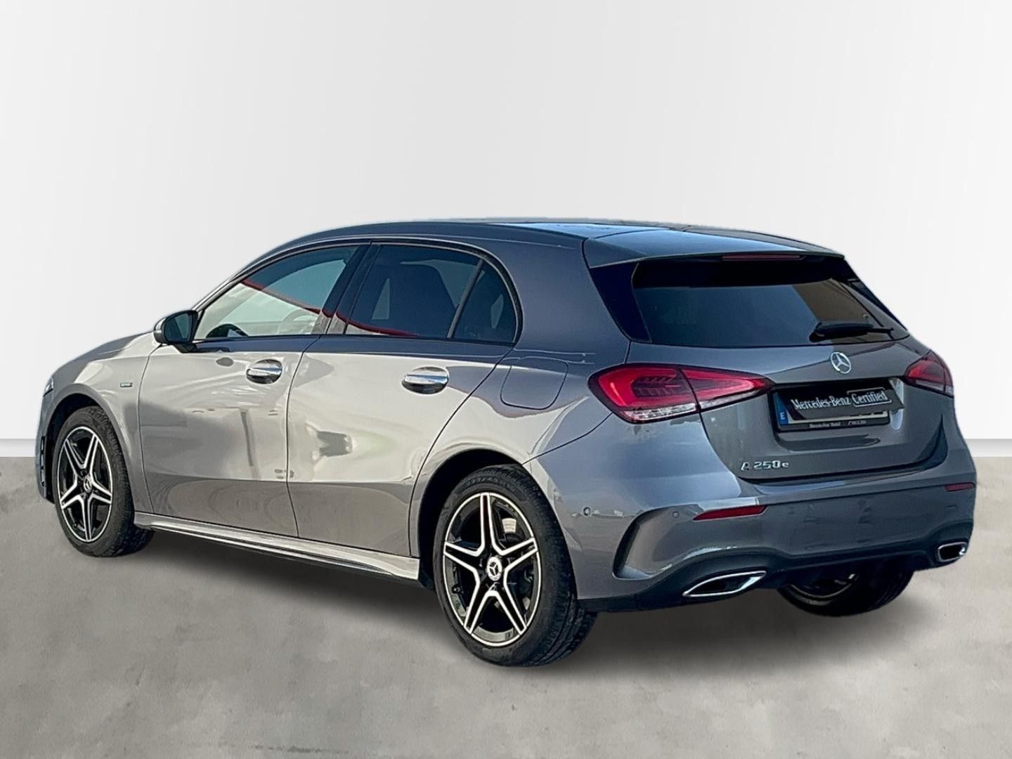 Mercedes-Benz Clase A Compacto A 250 e EQ 160 kW (218 CV)