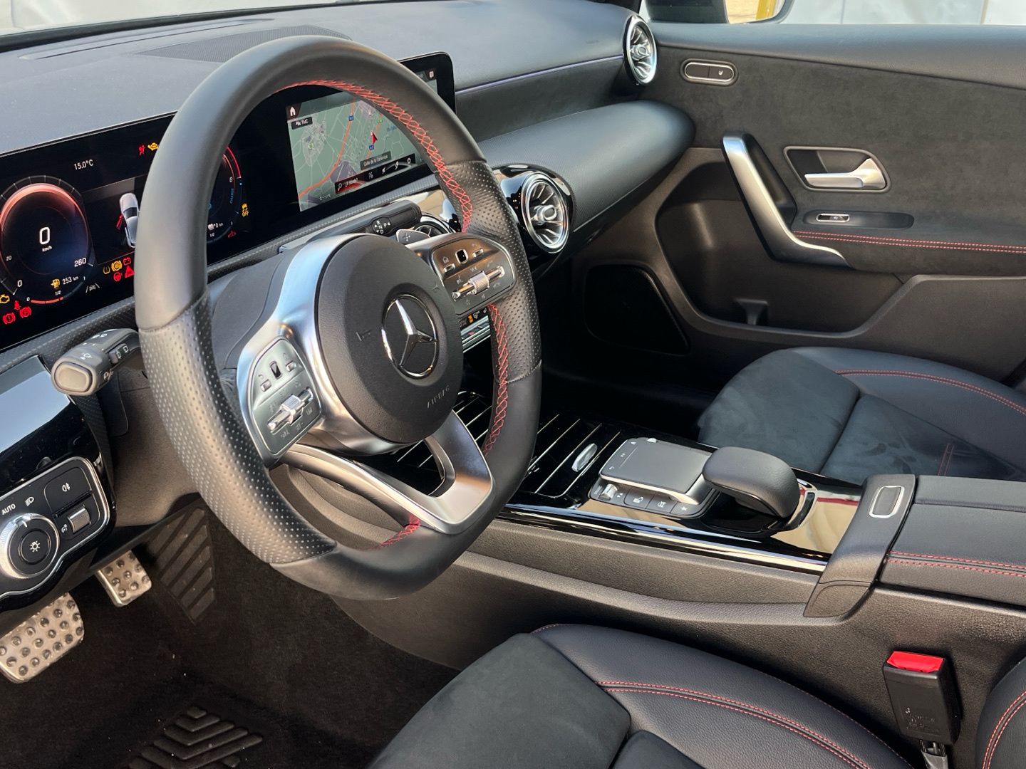 Mercedes-Benz Clase A Compacto A 250 e EQ 160 kW (218 CV)