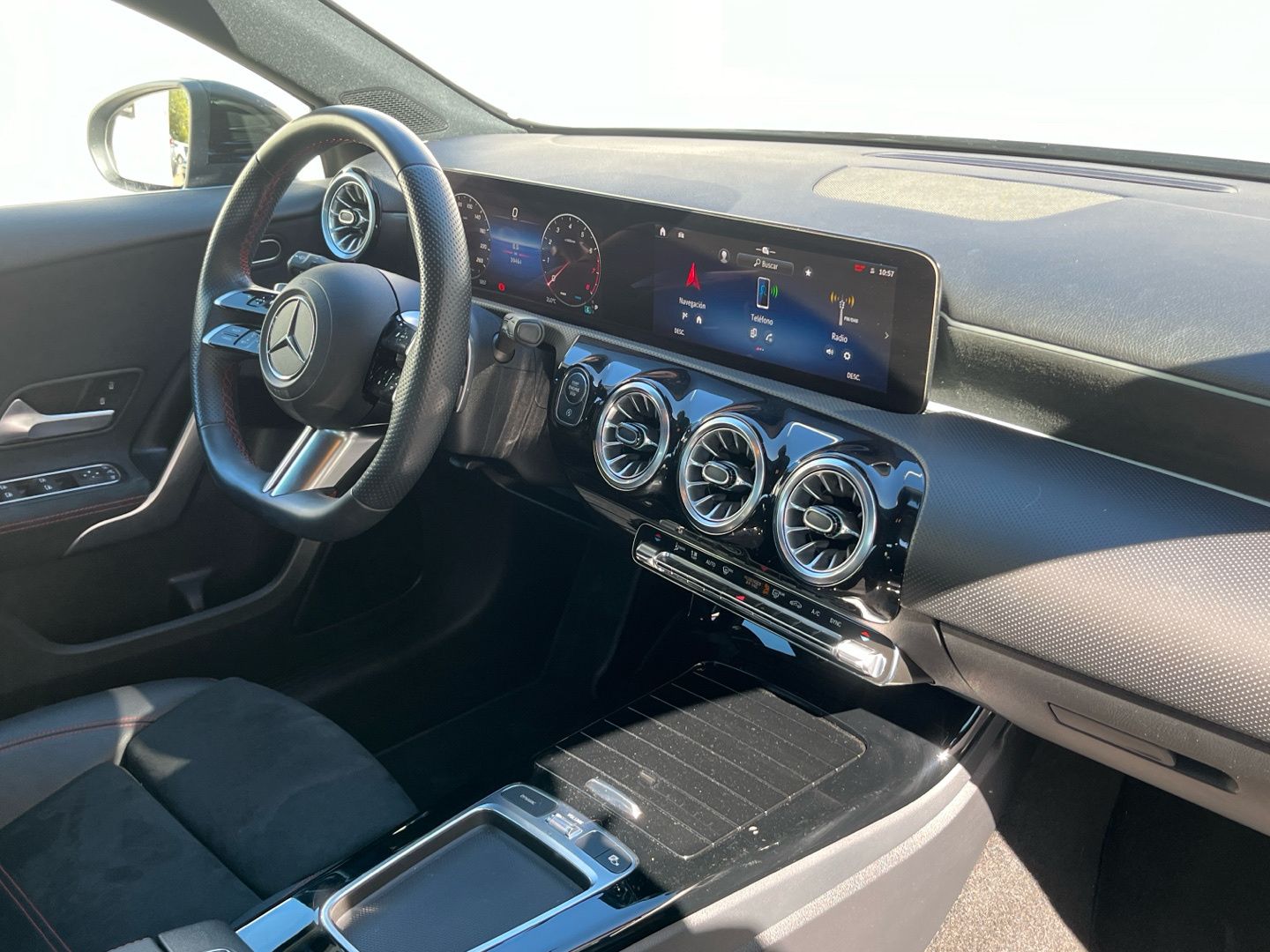 Mercedes-Benz Clase A 180 100 kW (136 CV)