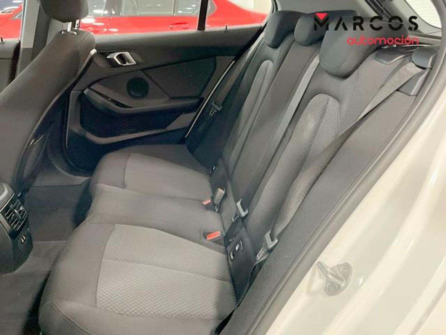 BMW Serie 1 118d Business 110 kW (150 CV)