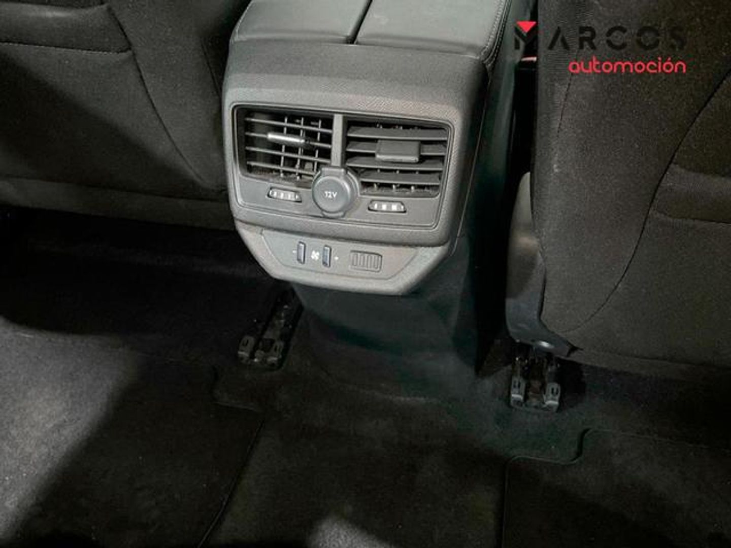 Peugeot 5008 Hybrid 1.2 Allure Pack eDCS6 100 kW (136 CV)