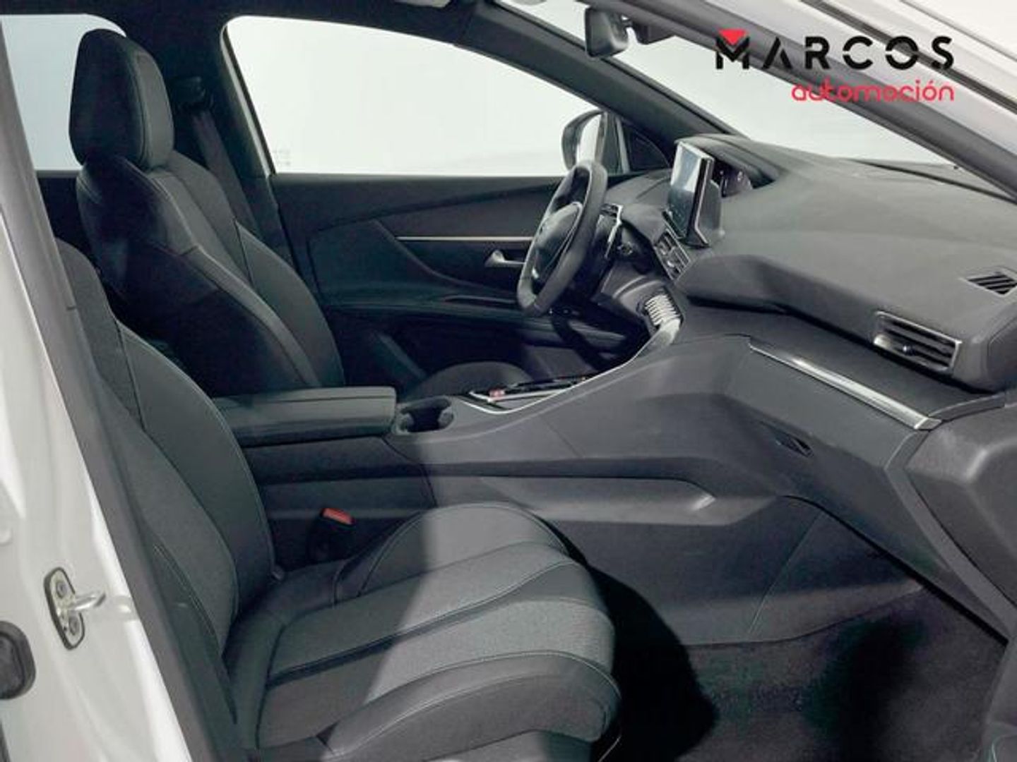 Peugeot 5008 Hybrid 1.2 Allure Pack eDCS6 100 kW (136 CV)