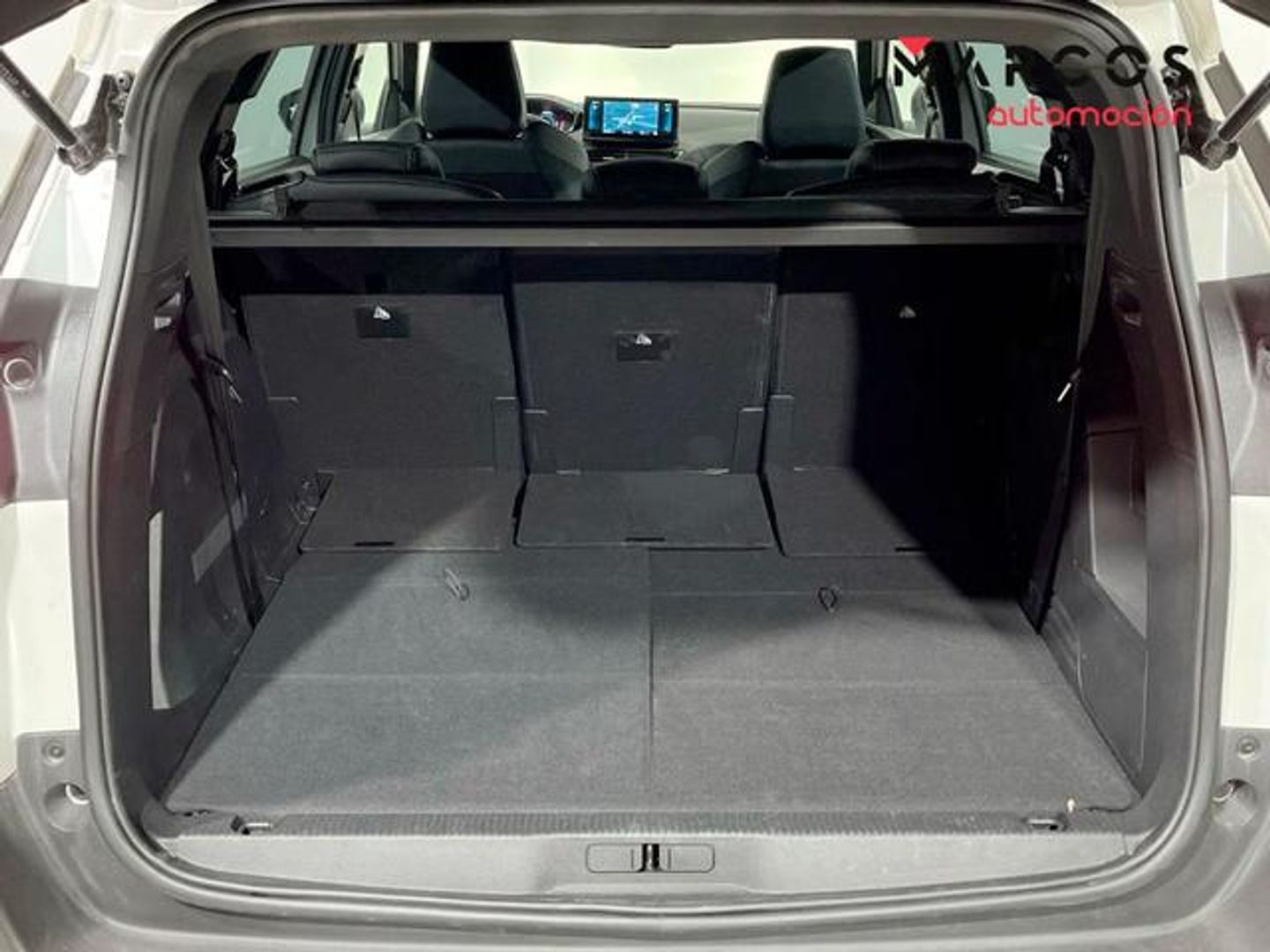 Peugeot 5008 Hybrid 1.2 Allure Pack eDCS6 100 kW (136 CV)