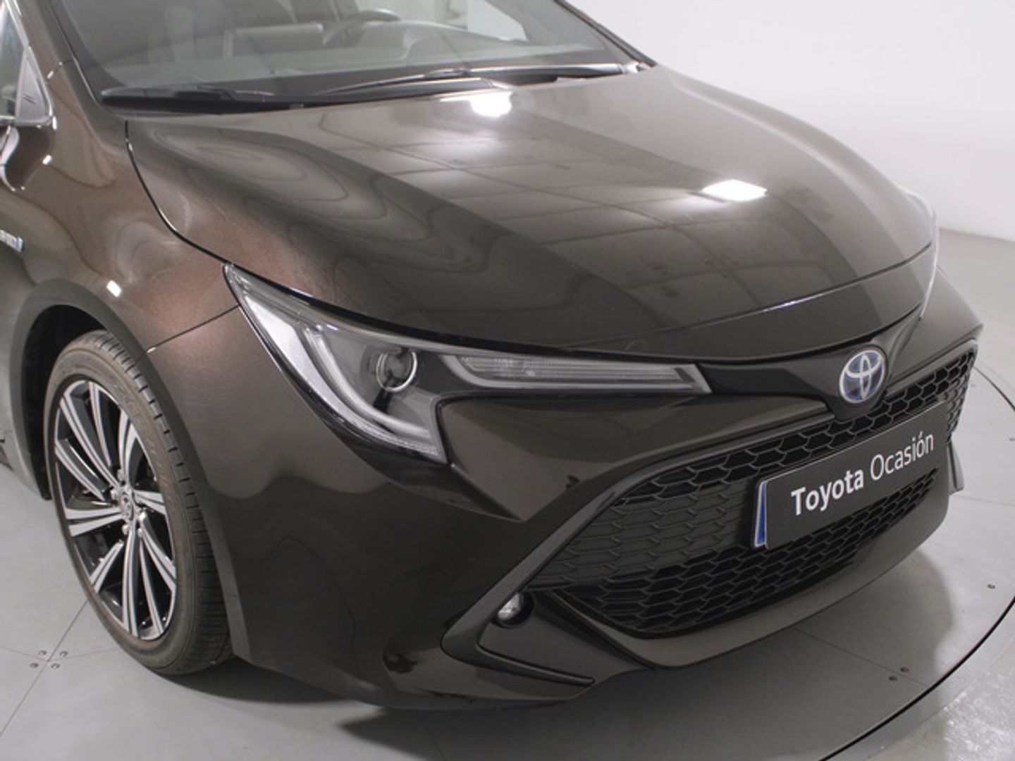 Toyota Corolla 1.8 125H Style E-CVT 90 kW (122 CV)