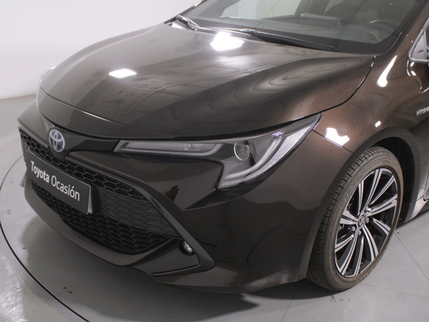 Toyota Corolla 1.8 125H Style E-CVT 90 kW (122 CV)