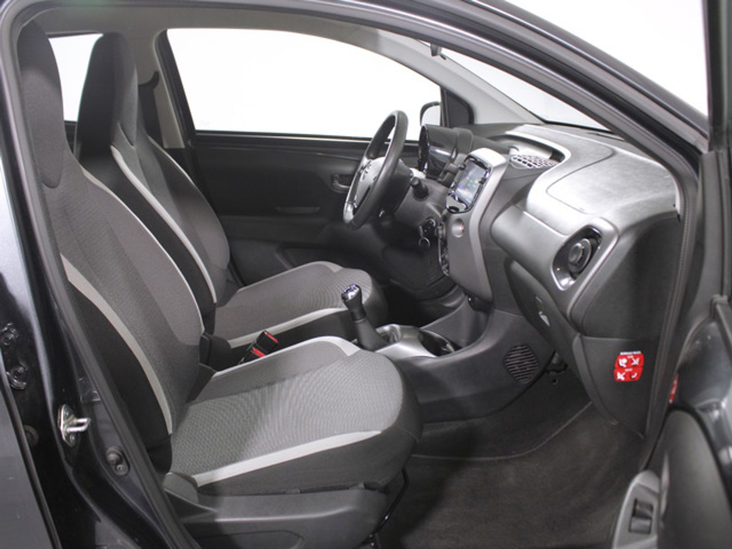 Toyota Aygo 1.0 70 x-play 53 kW (72 CV)