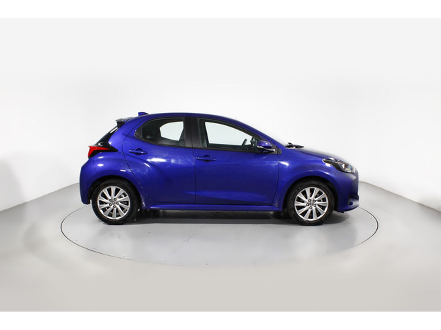 Toyota Yaris 120H Active Tech 85 kW (116 CV)