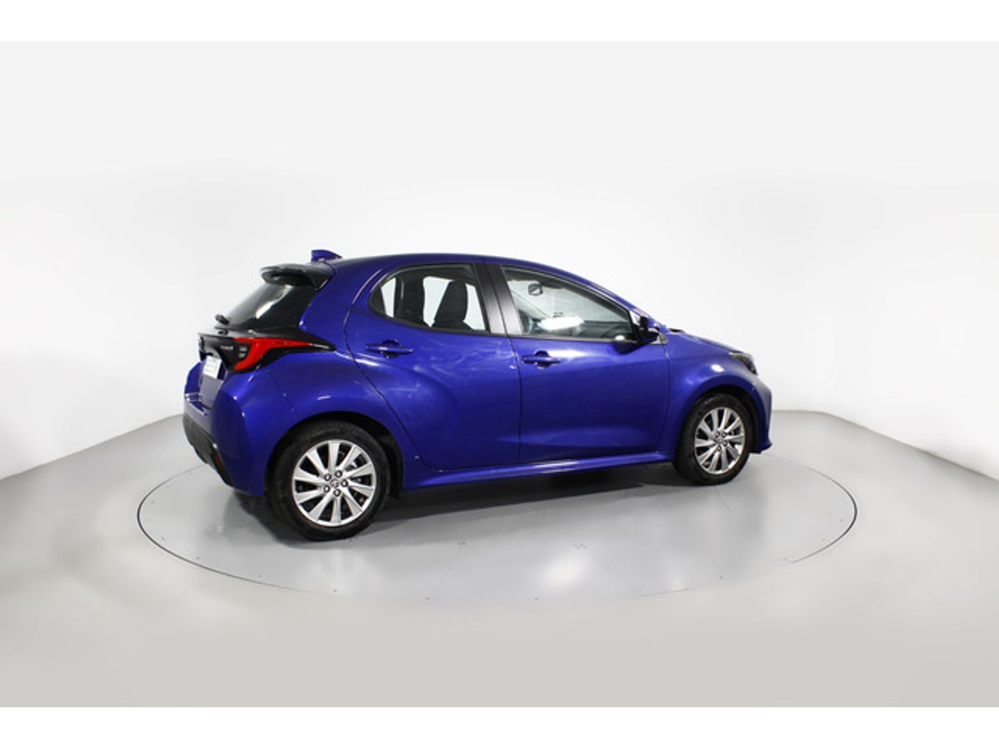 Toyota Yaris 120H Active Tech 85 kW (116 CV)
