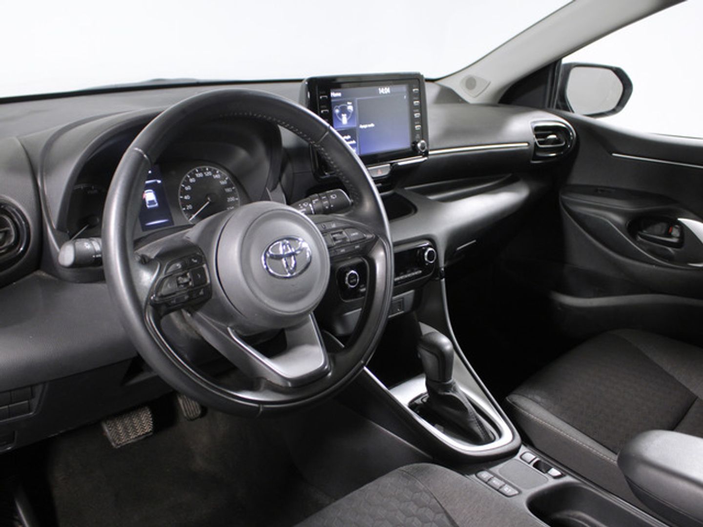 Toyota Yaris 120H Active Tech 85 kW (116 CV)