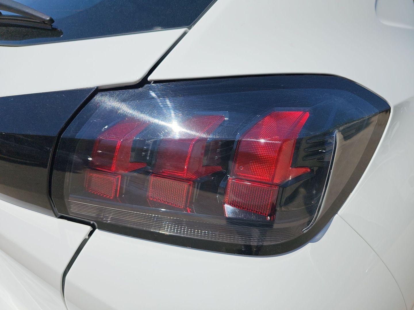 Peugeot 208 PureTech 75 S&S Active 55 kW (75 CV)