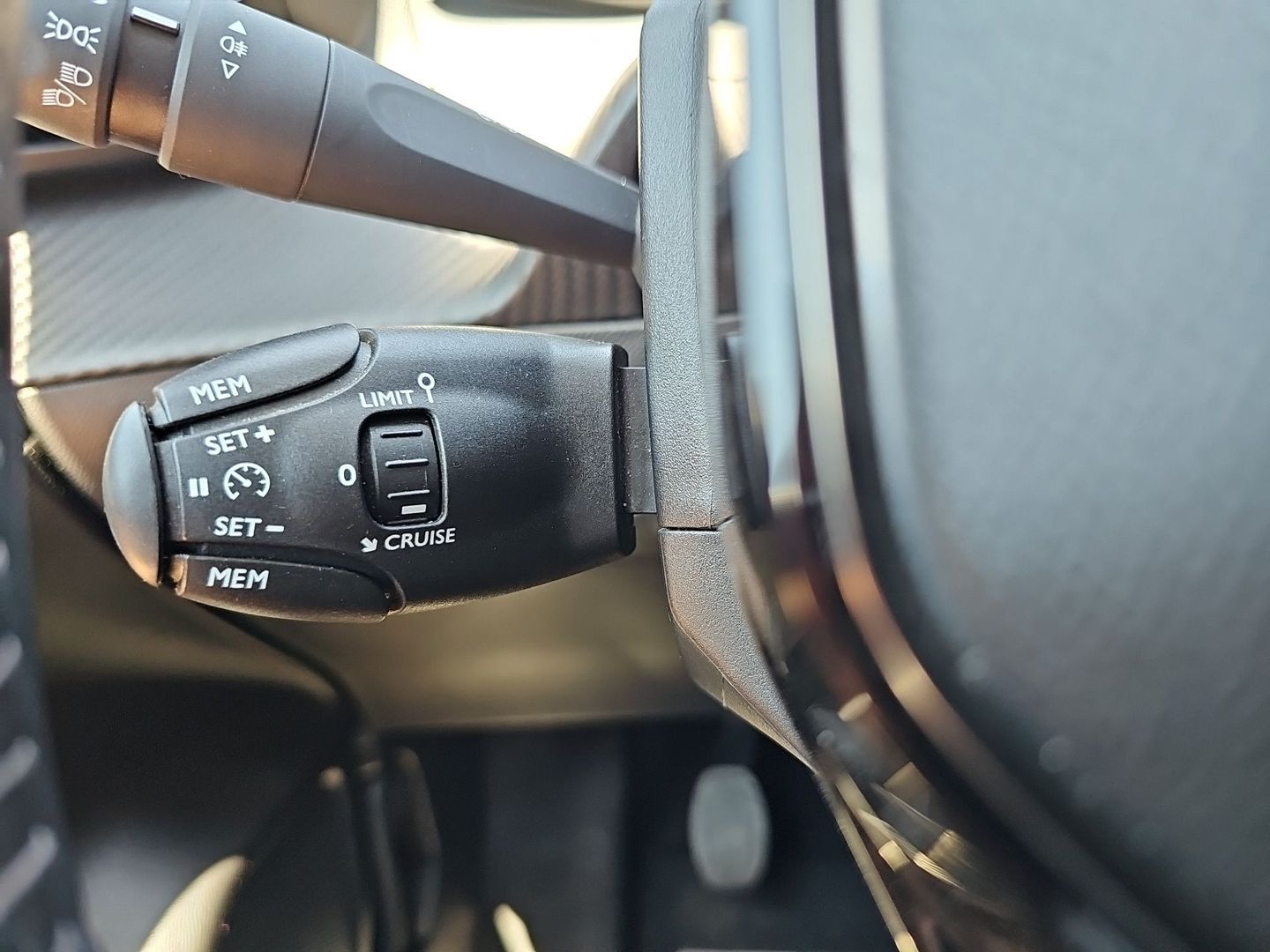Peugeot 208 PureTech 75 S&S Active 55 kW (75 CV)
