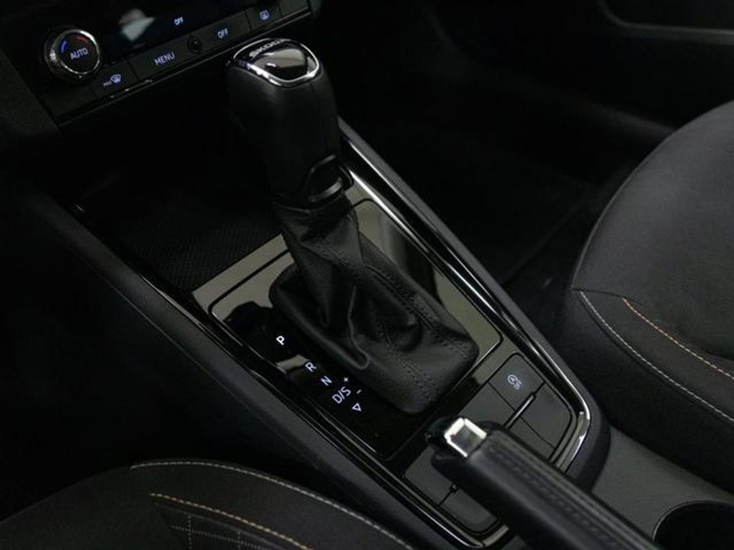 Skoda Kamiq 1.0 TSI Ambition DSG 81 kW (110 CV)