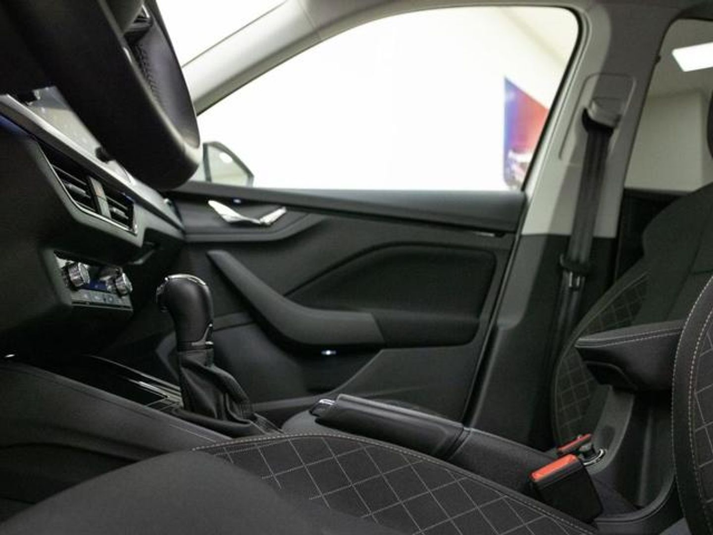 Skoda Kamiq 1.0 TSI Ambition DSG 81 kW (110 CV)
