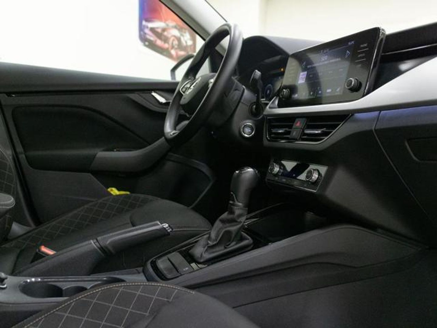 Skoda Kamiq 1.0 TSI Ambition DSG 81 kW (110 CV)