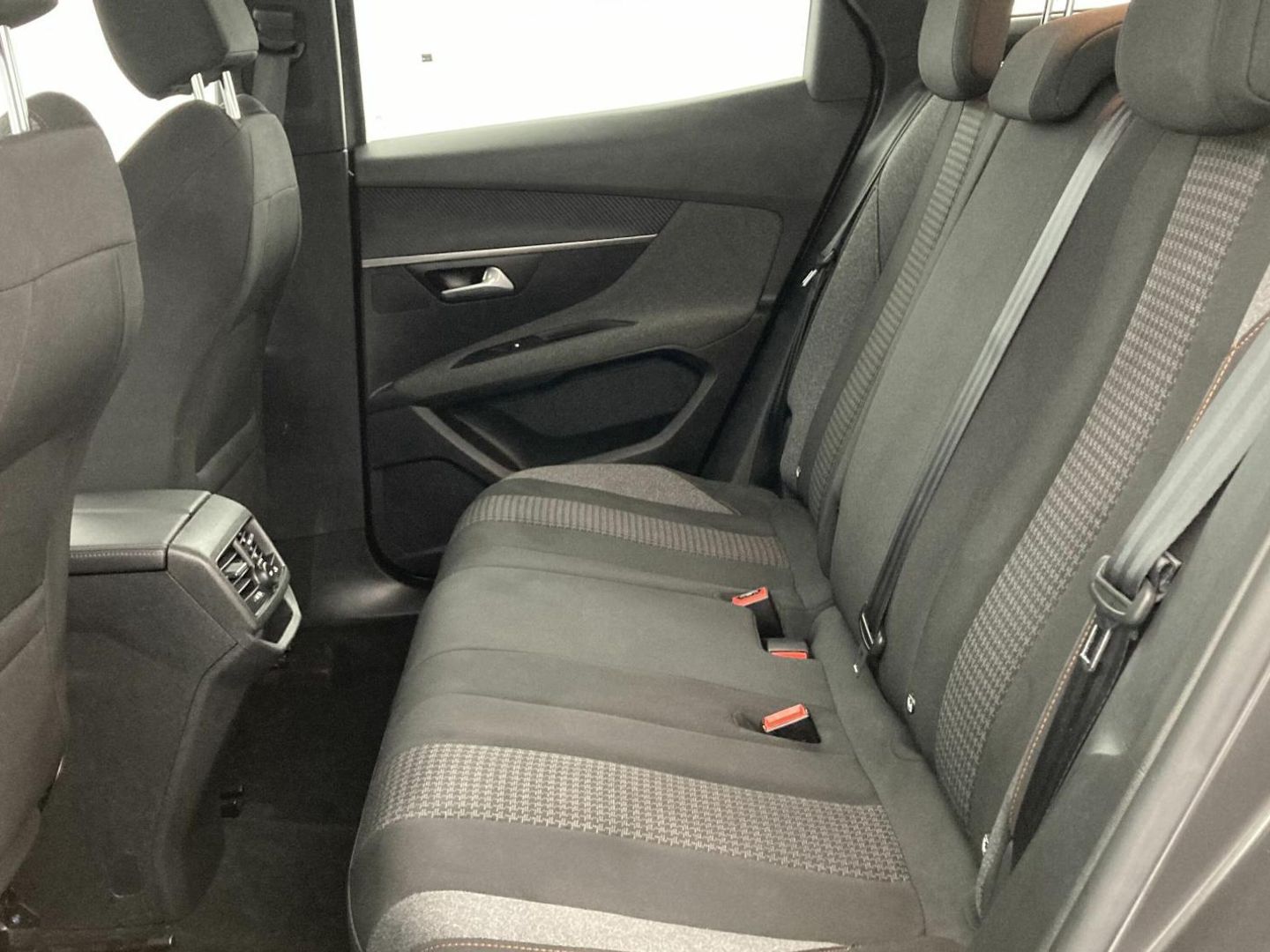 Peugeot 3008 PureTech 130 S&S Active Pack 96 kW (130 CV)