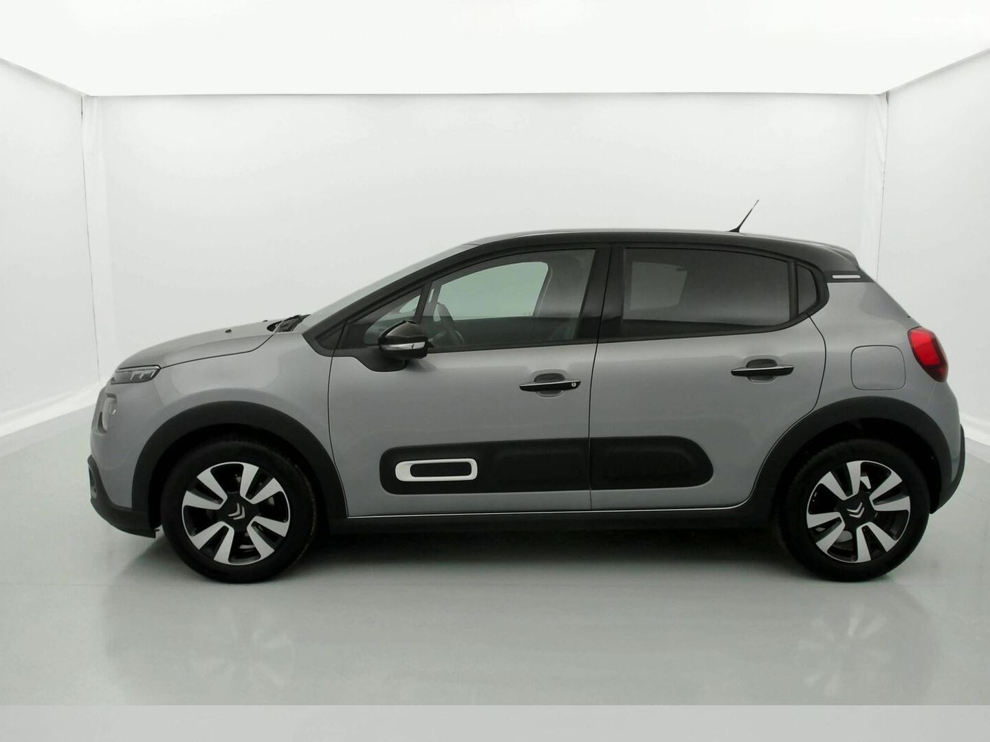 Citroen C3 PureTech 82 Shine 61 kW (83 CV)