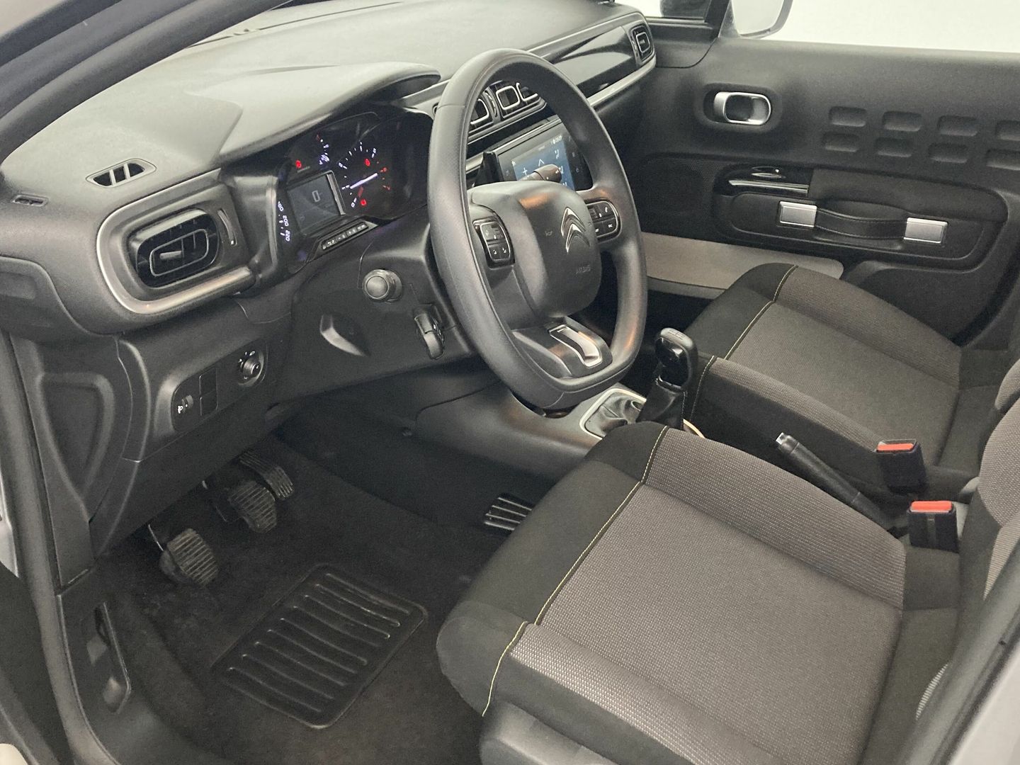 Citroen C3 PureTech 82 Shine 61 kW (83 CV)