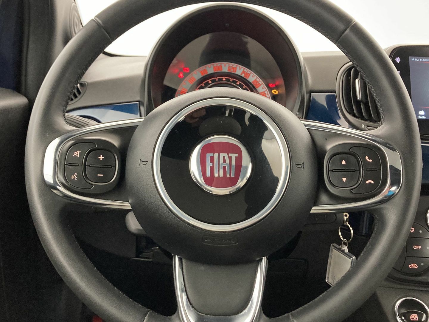 Fiat 500 1.0 Hybrid Dolcevita 51 kW (70 CV)