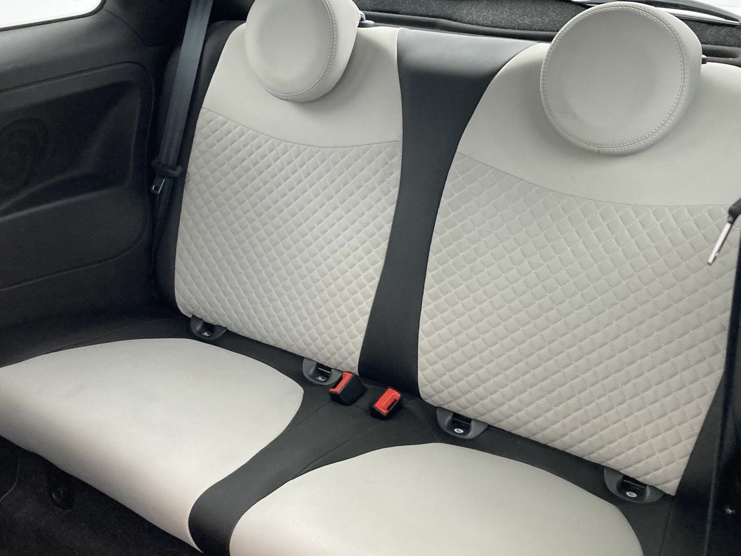 Fiat 500 1.0 Hybrid Dolcevita 51 kW (70 CV)