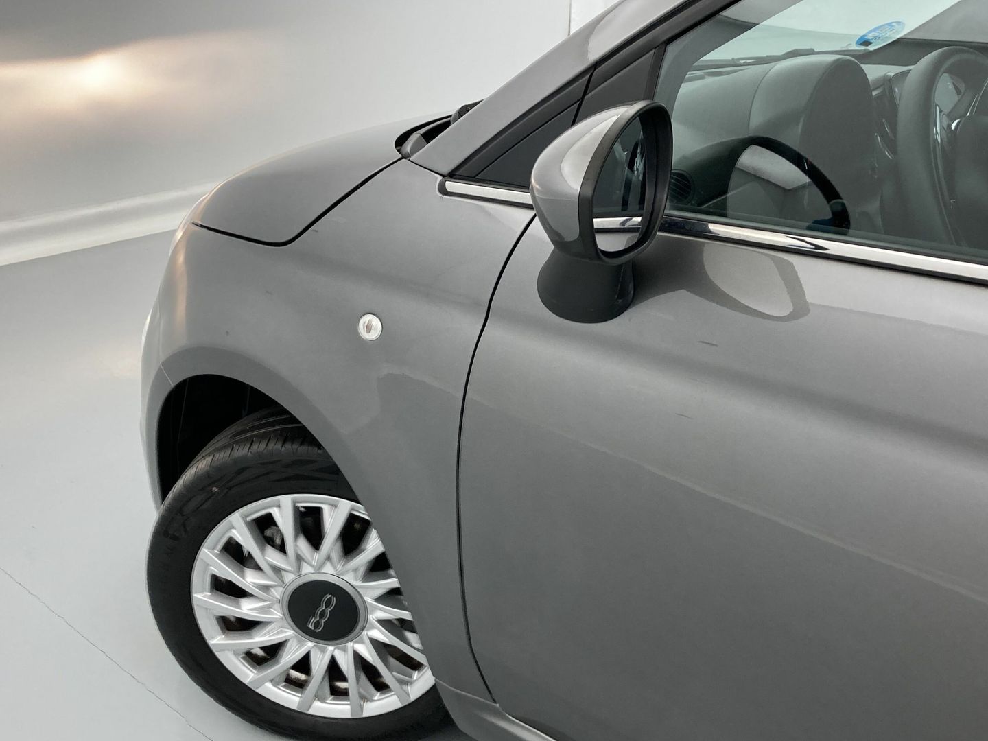 Fiat 500 1.0 Hybrid Dolcevita 51 kW (70 CV)