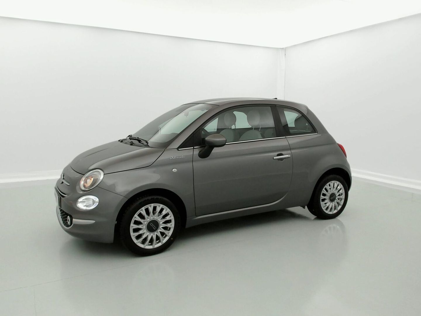 Fiat 500 1.0 Hybrid Dolcevita 51 kW (70 CV)