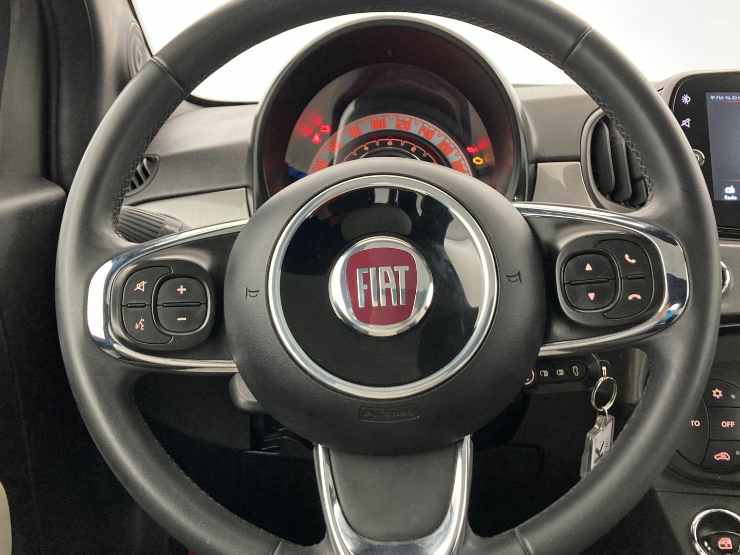 Fiat 500 1.0 Hybrid Dolcevita 51 kW (70 CV)