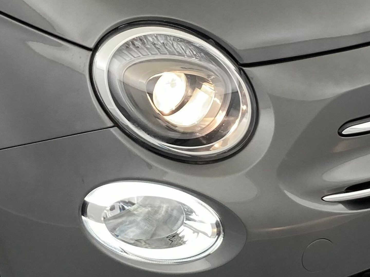 Fiat 500 1.0 Hybrid Dolcevita 51 kW (70 CV)