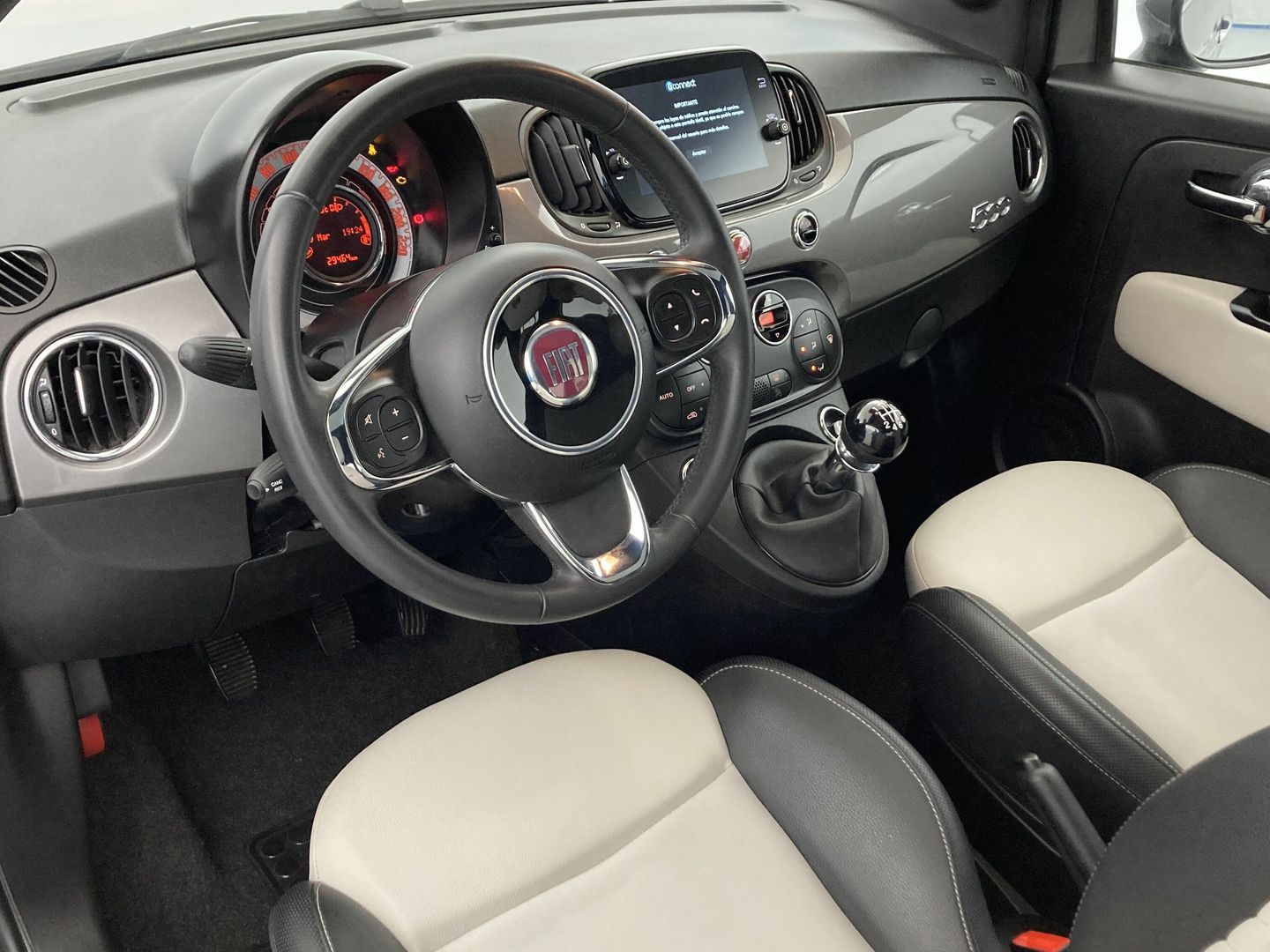 Fiat 500 1.0 Hybrid Dolcevita 51 kW (70 CV)
