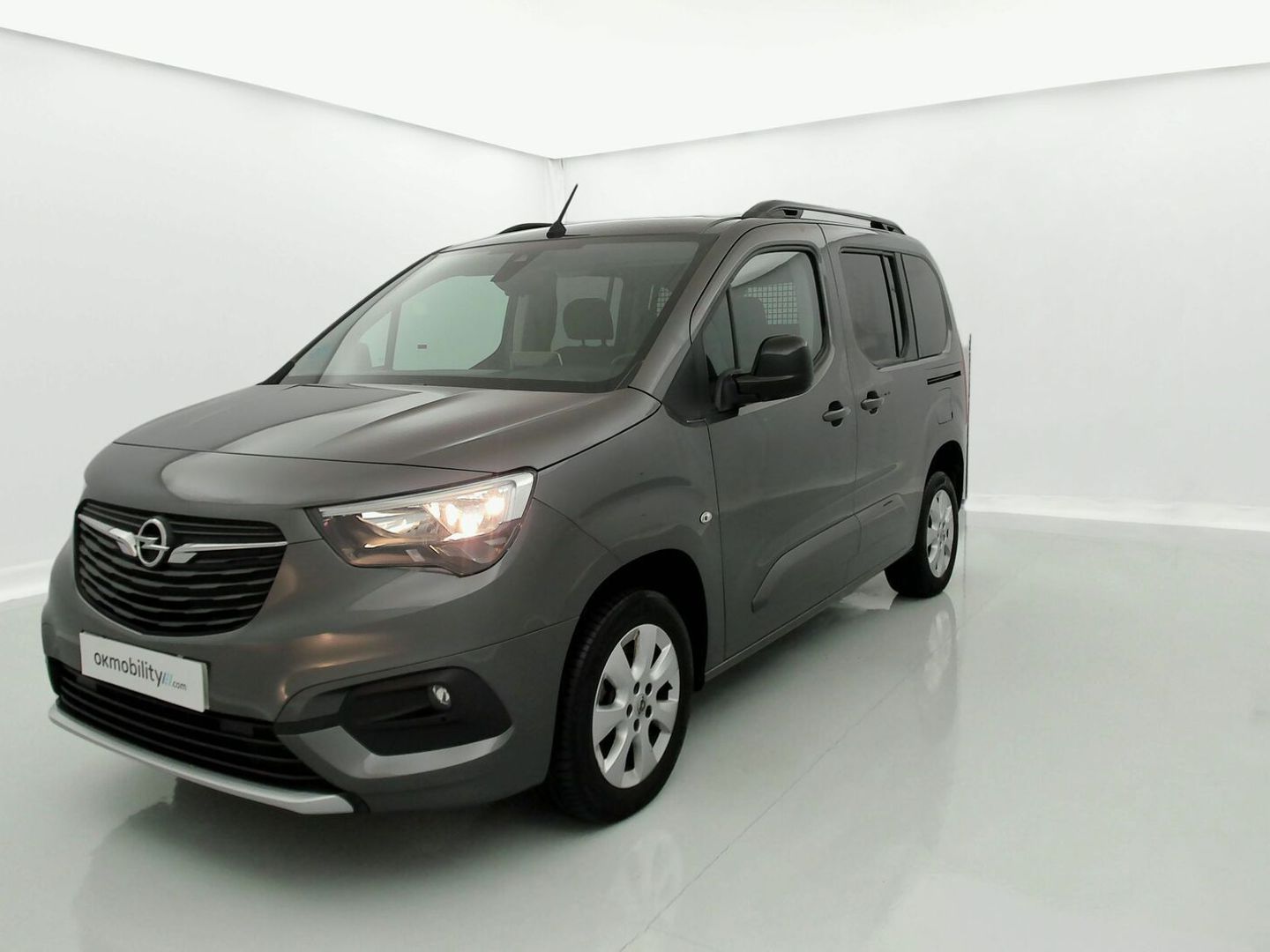Opel Combo Life 1.5 TD Business Elegance Plus L1 AT 96 kW (130 CV)