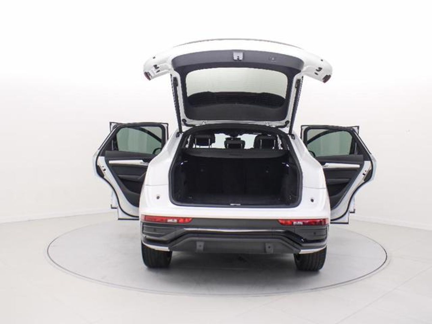 Audi Q5 Sportback Black line 40 TDI quattro-ultra 150 kW (204 CV)