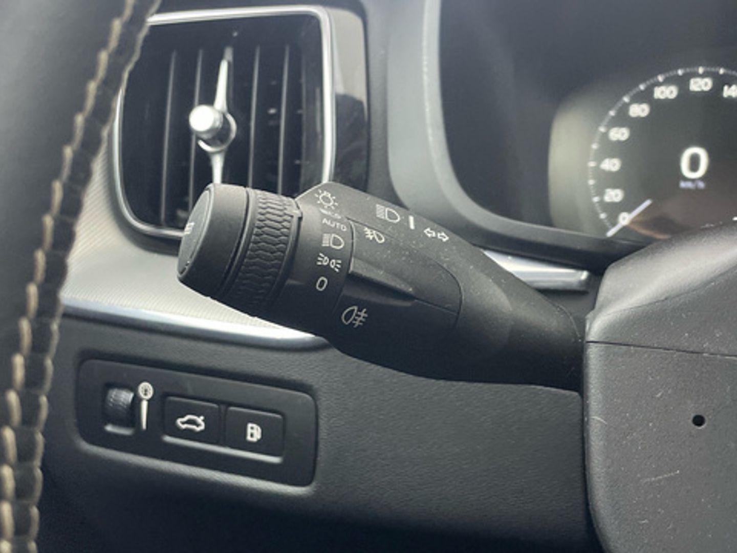 Volvo XC60 T8 R-Design AWD Auto 287 kW (390 CV)