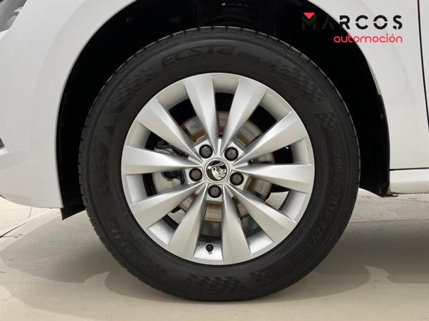 Skoda Kamiq 1.0 TSI Emotion DSG 81 kW (110 CV)