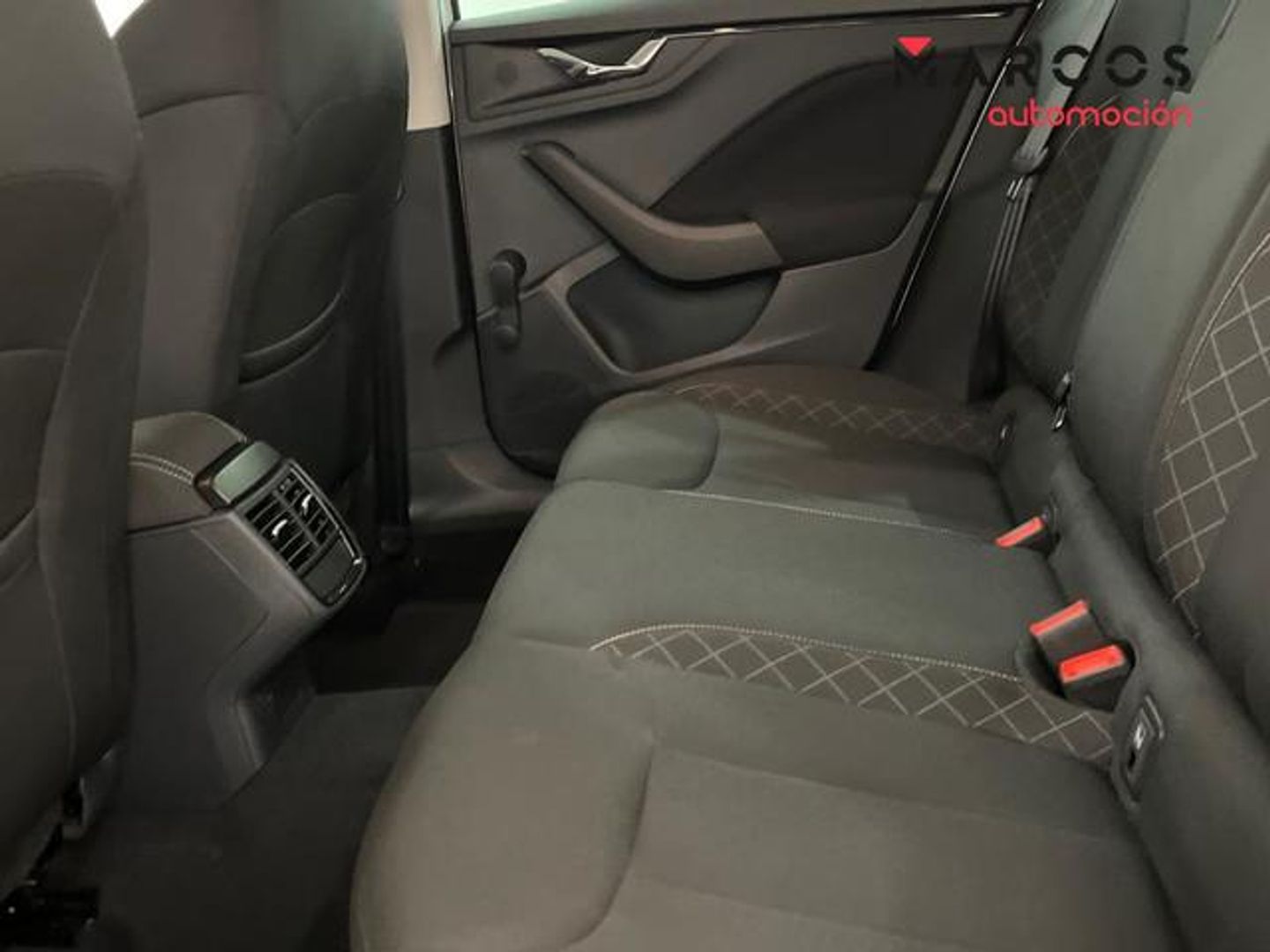 Skoda Kamiq 1.0 TSI Emotion DSG 81 kW (110 CV)