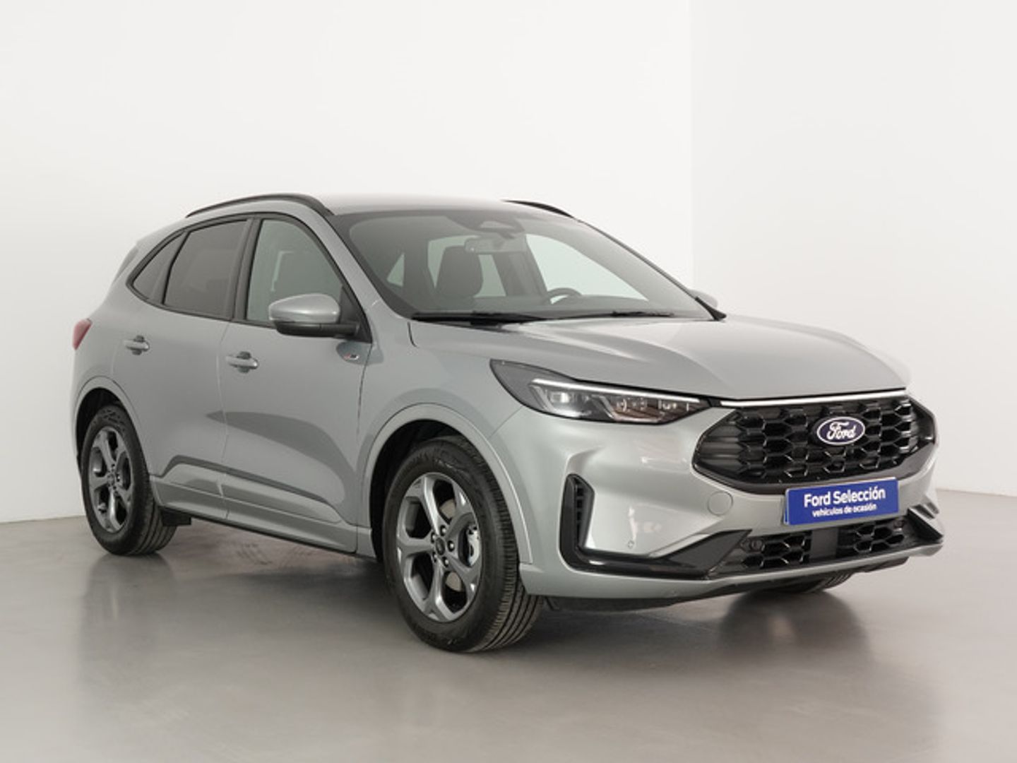 Ford Kuga 2.5 Duratec FHEV ST-Line X 4x2 Auto 132 kW (180 CV)