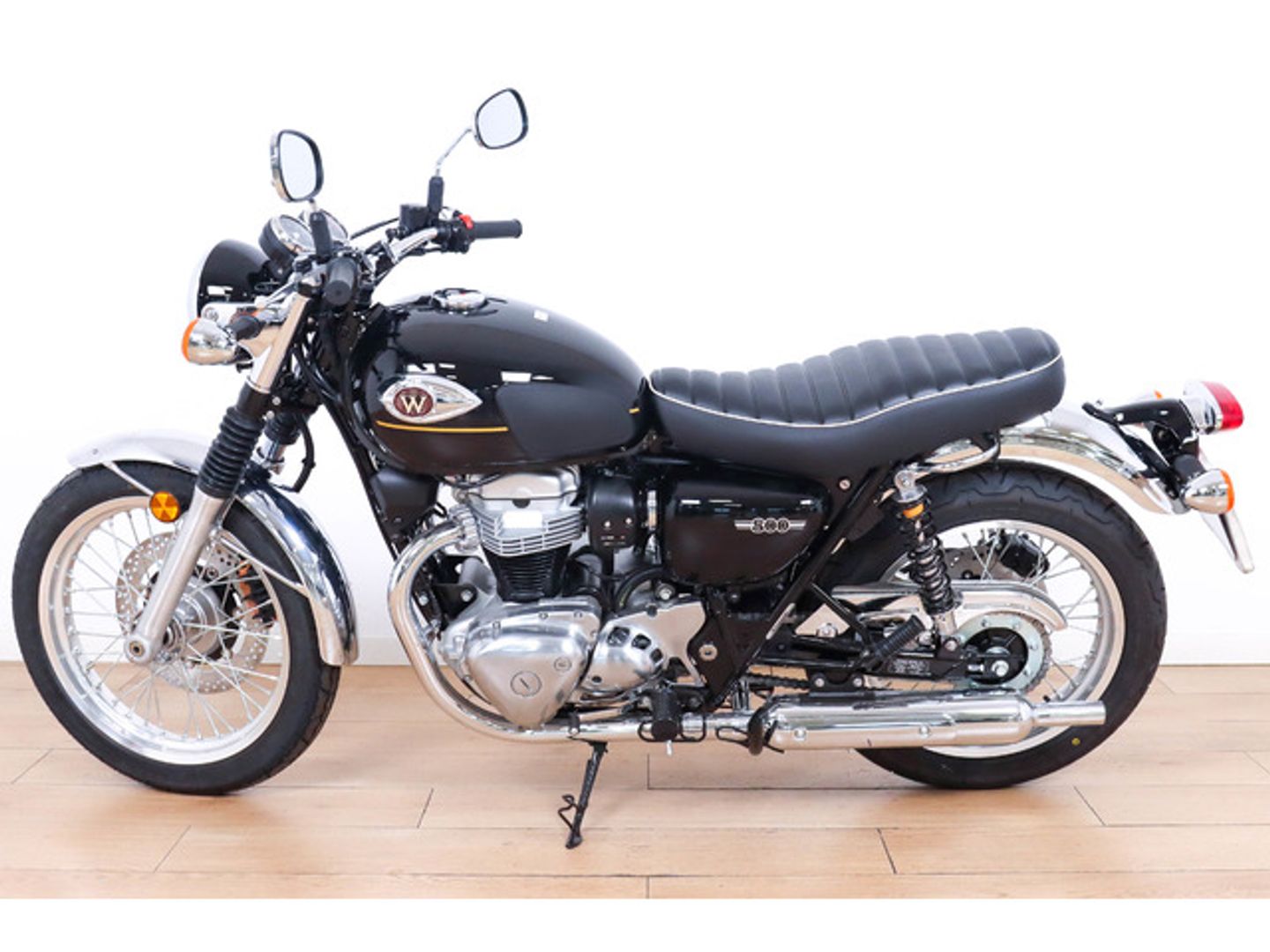 Kawasaki W800