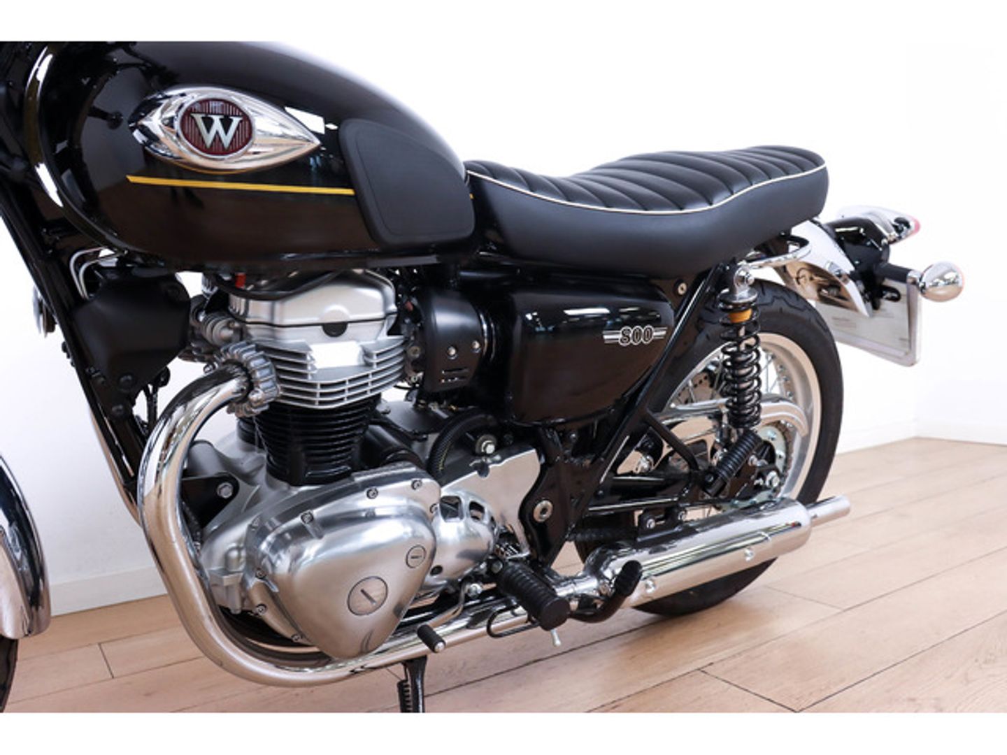Kawasaki W800
