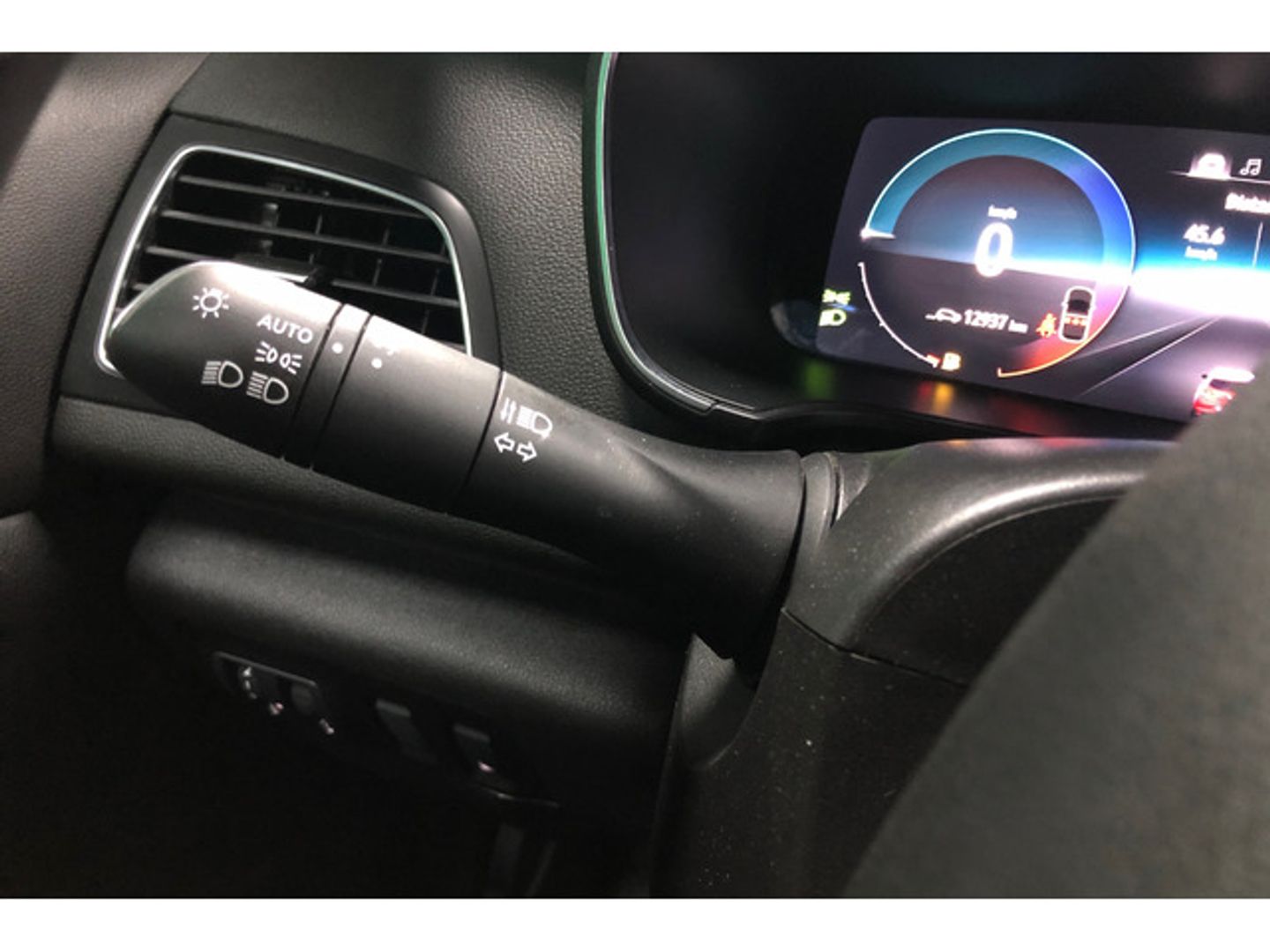 Renault Megane Zen E-Tech Híbrido 118 kW (160 CV)
