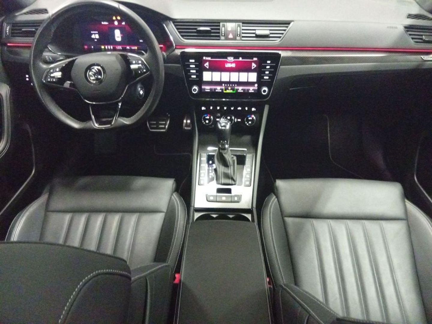 Skoda Superb 2.0 TDI Sport Line DSG 110 kW (150 CV)