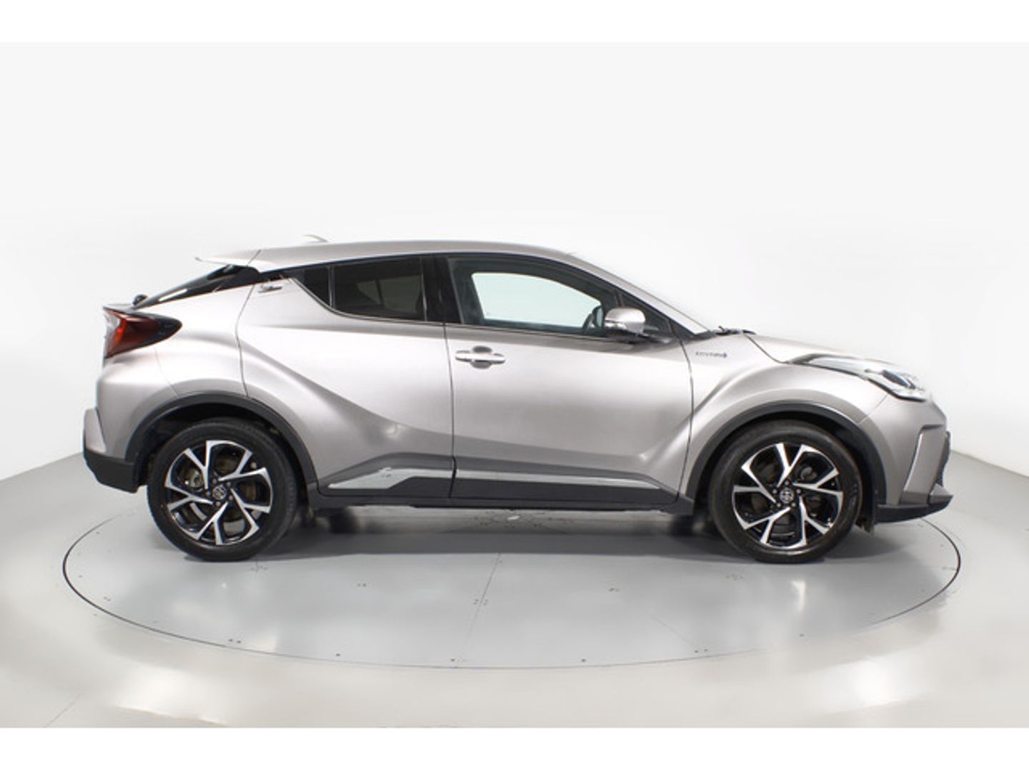 Toyota C-HR 1.8 125H Advance 90 kW (122 CV)