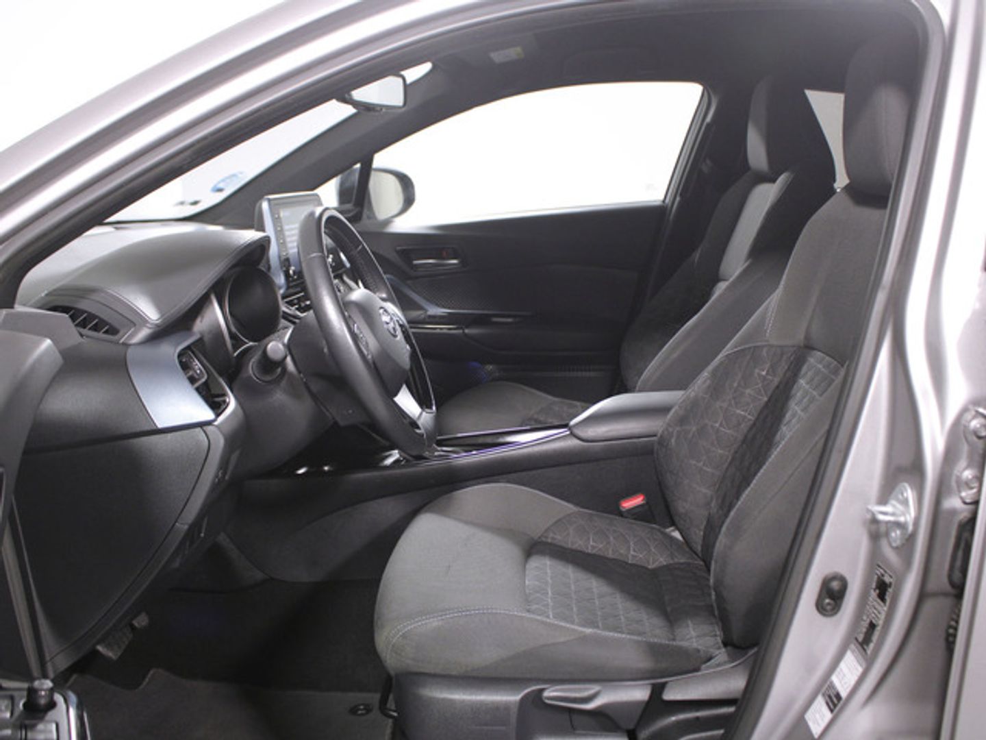 Toyota C-HR 1.8 125H Advance 90 kW (122 CV)