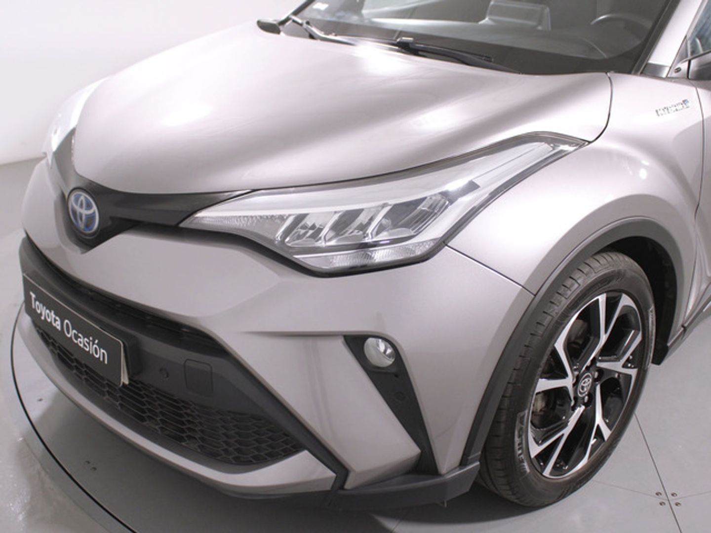 Toyota C-HR 1.8 125H Advance 90 kW (122 CV)