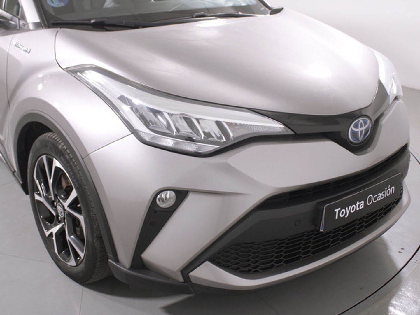 Toyota C-HR 1.8 125H Advance 90 kW (122 CV)