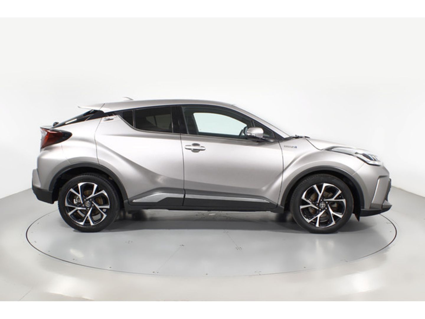 Toyota C-HR 1.8 125H Advance 90 kW (122 CV)