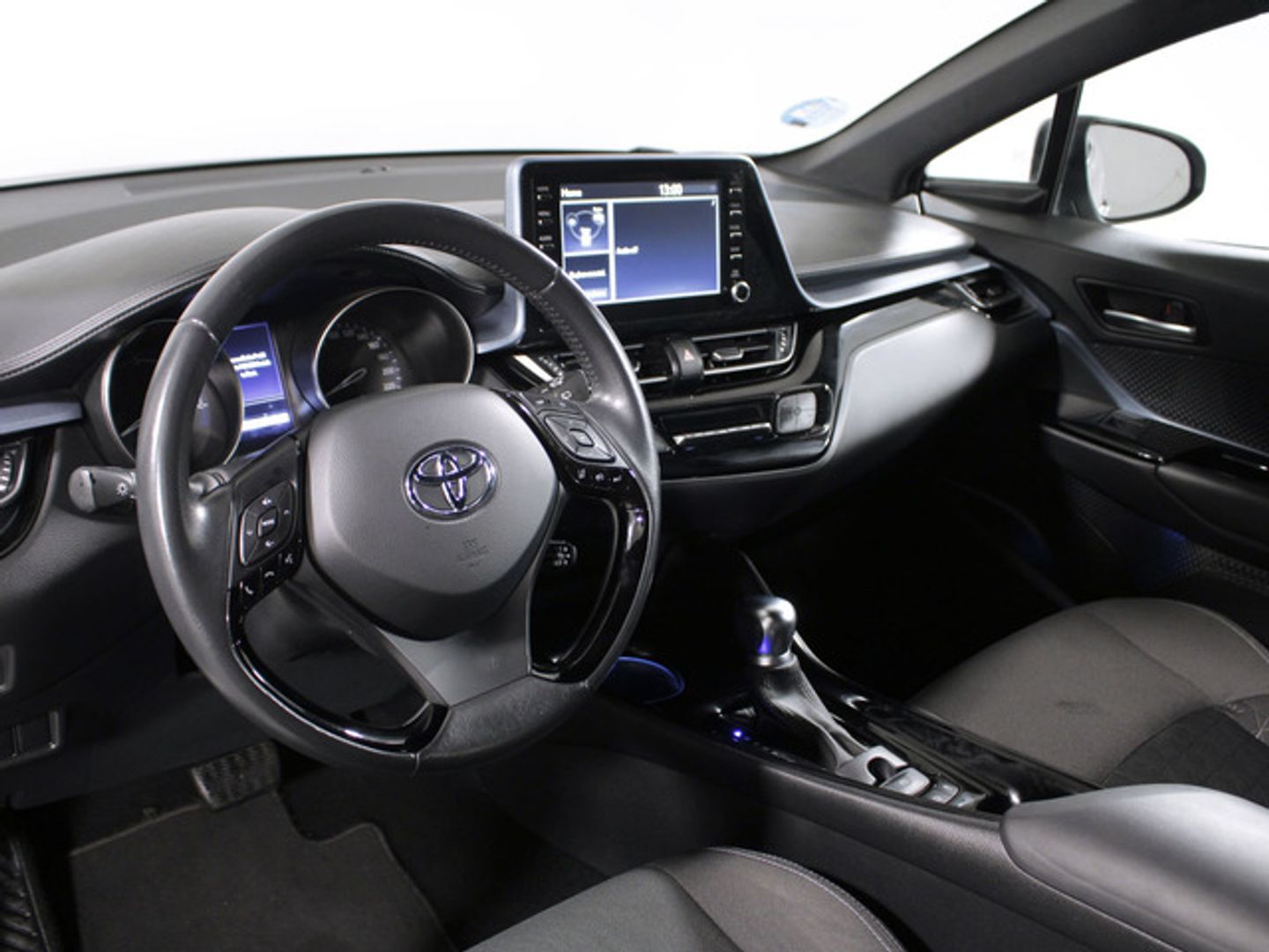 Toyota C-HR 1.8 125H Advance 90 kW (122 CV)