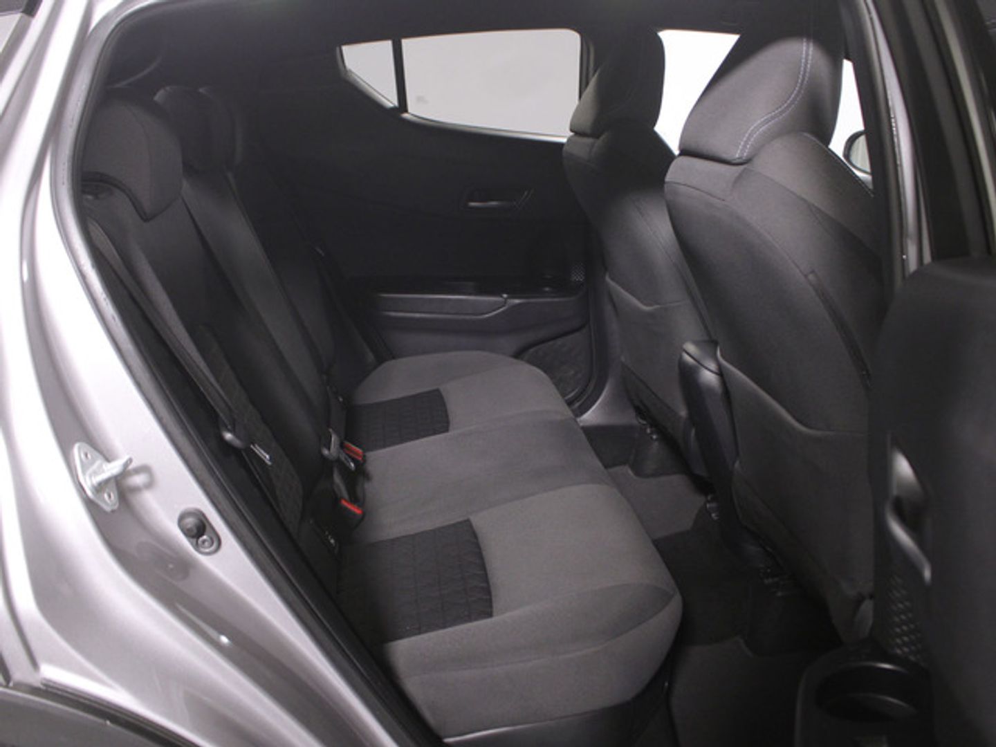 Toyota C-HR 1.8 125H Advance 90 kW (122 CV)