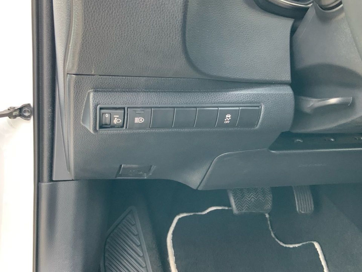 Toyota Corolla 1.8 125 Híbrido Active Tech E-CVT 90 kW (122 CV)