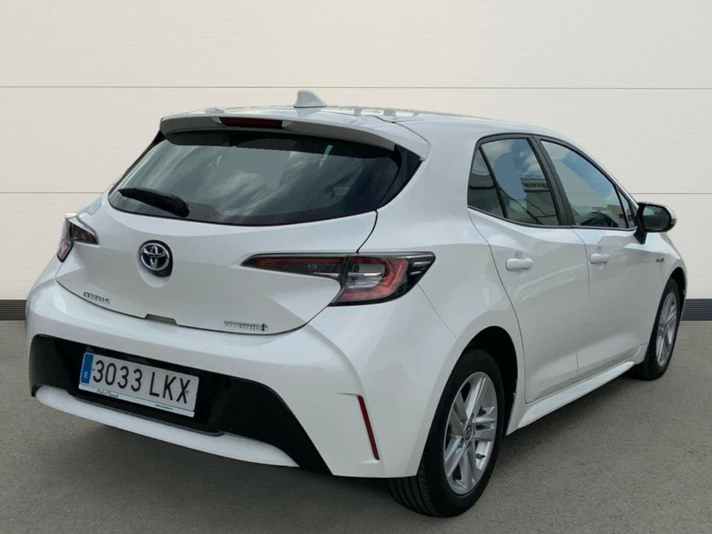 Toyota Corolla 1.8 125 Híbrido Active Tech E-CVT 90 kW (122 CV)