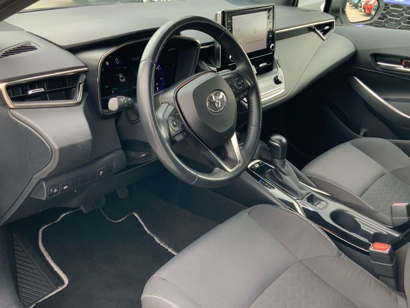 Toyota Corolla 1.8 125 Híbrido Active Tech E-CVT 90 kW (122 CV)