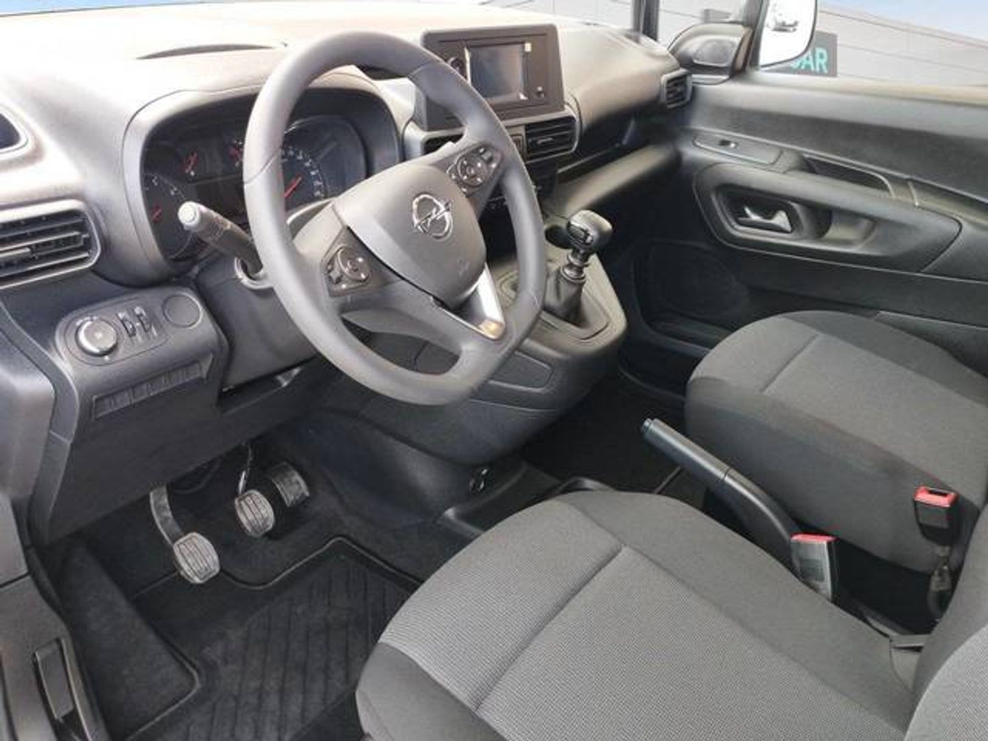 Opel Combo Cargo 1.5 TD L H1 1000kg 75 kW (102 CV)