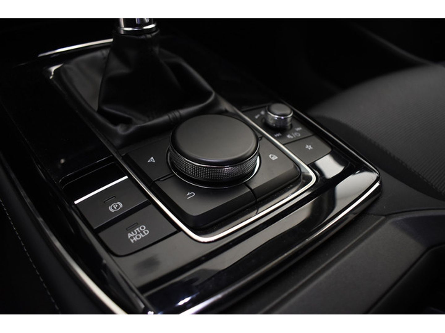 Mazda CX-30 2.0 e-Skyactive-X Evolution 2WD 137 kW (186 CV)
